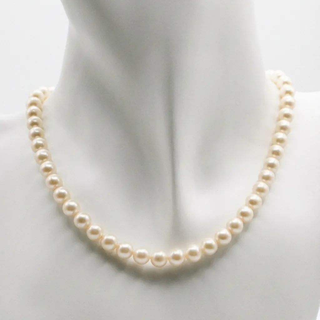 Aria Pearl Strand Necklace — front view